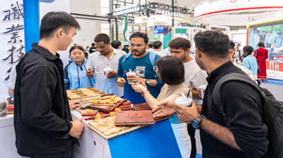 我校亮相2023年中国-东盟职业教育联展暨论坛