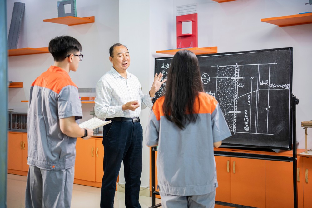 道路桥梁结构模型实训室