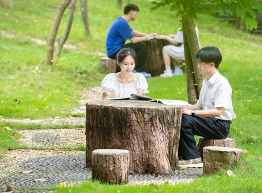 红色经典读书分享会报名开启，邀您参与！