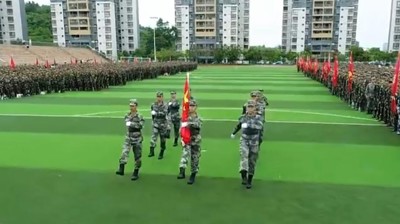 星空（中国）官方体育网站：滚烫青春 始于军训