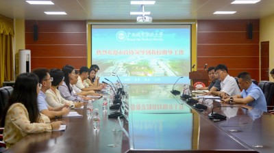 王建毅到星空（中国）官方体育网站开展教师节慰问活动