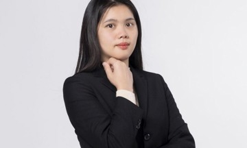 黄秀珍    副教授