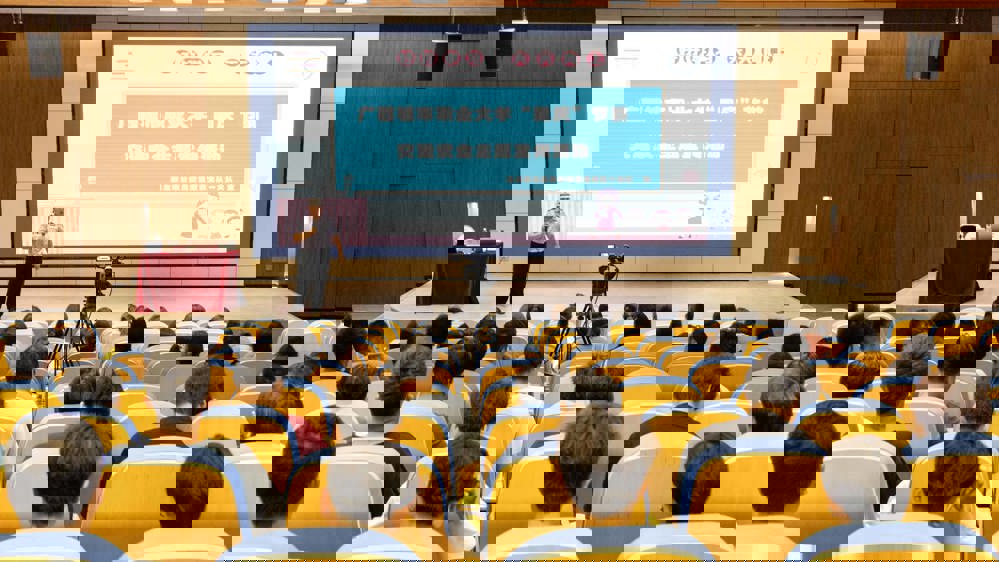 安全文明，你我同行｜我校举行交通安全宣传活动