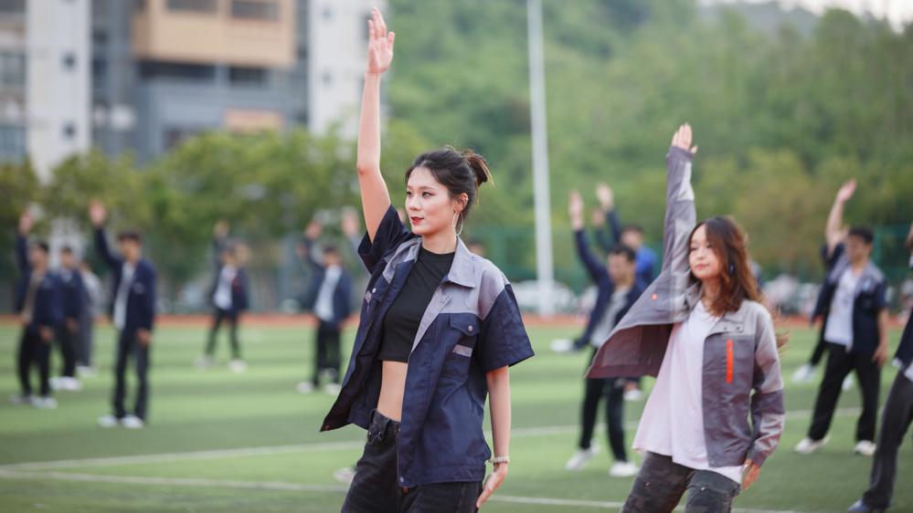 智能工程学院节目表演 (1)