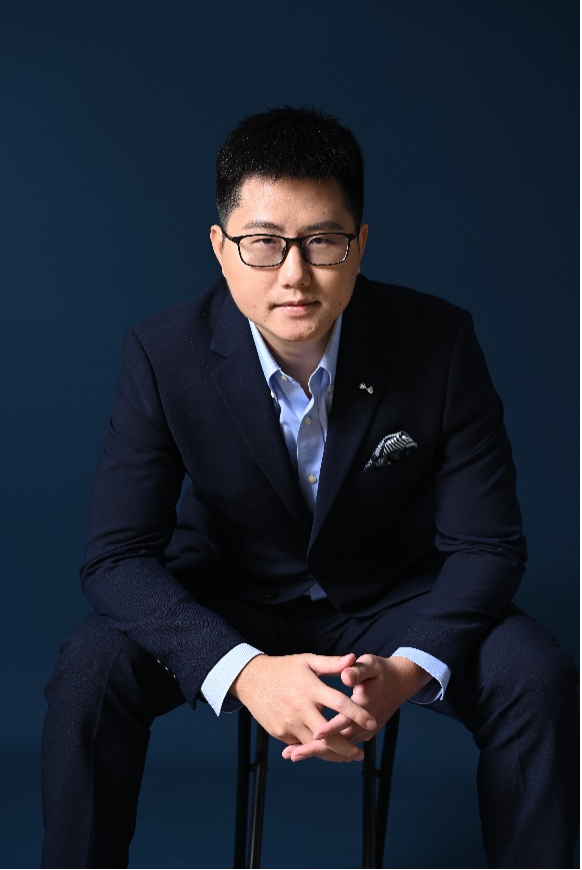 黄渝钧    传媒中心副主任   讲师